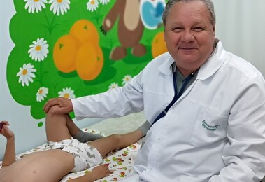 Профессор Родионов: С Любовью к детям!